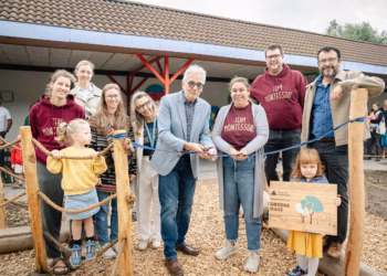 Feestelijke eerste schooldag voor Montessorischool Duffel met nieuwe groene speelplaats