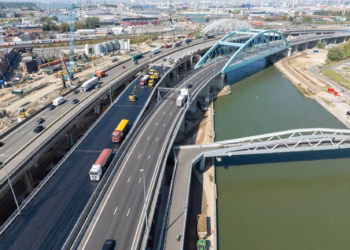 Nieuwe infrastructuur – zowel tijdelijke snelweg als nieuwe afrit Deurne – in gebruik dit najaar