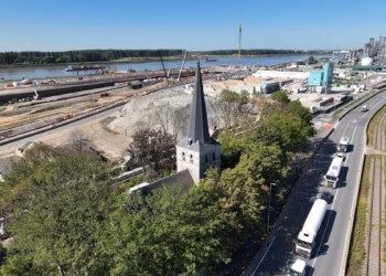 Tentoonstelling brengt verhalen van de Oosterweelkerk opnieuw tot leven tijdens Open Monumentendag