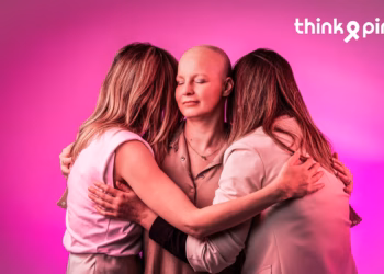 Delhaize hernieuwt engagement voor Think Pink na inzameling van meer dan €100.000 in 2025