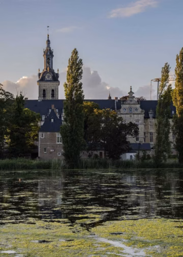 Grootschalige kunsttentoonstelling Verweven Landschappen brengt 24 kunstenaars samen in Abdij van Park