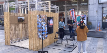 Kunstinstallatie toont Meirpassanten verhalen achter Congolese mijnbouw