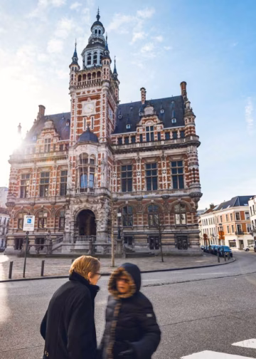 Start restauratiewerken districtshuis Borgerhout